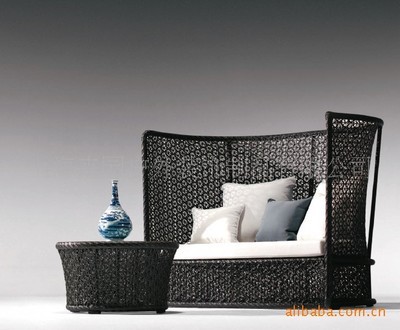 花式編藤沙發(fā) 休閑與實用的完美結合——上?；軋@戶外裝飾制品